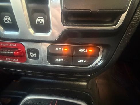 Used 2019 Jeep Wrangler Rubicon AWD/4WD image 20