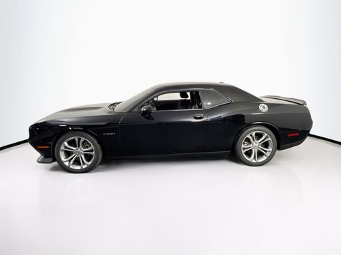 Used 2022 Dodge Challenger R/T image 8
