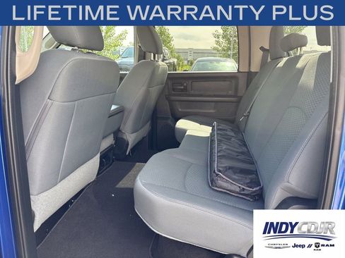 Used 2016 RAM 1500 Express AWD/4WD image 9
