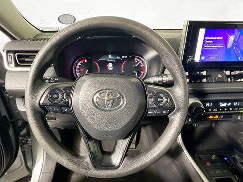 Used 2024 Toyota RAV4 XLE image 17