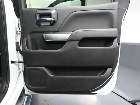 Used 2018 Chevrolet Silverado 1500 LT w/ All Star Edition image 42