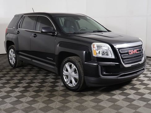 Used 2017 GMC Terrain SLE image 41