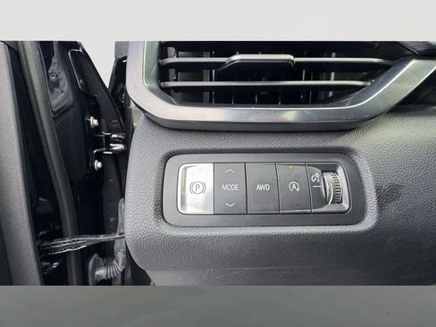 Used 2024 GMC Acadia AT4 w/ Super Cruise Package image 16