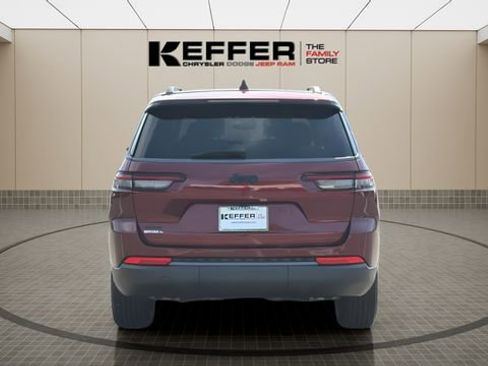 New 2026 Jeep Grand Cherokee L 4WD image 38