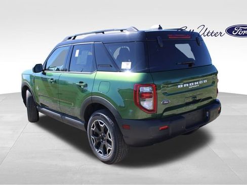 New 2025 Ford Bronco Sport Outer Banks image 4