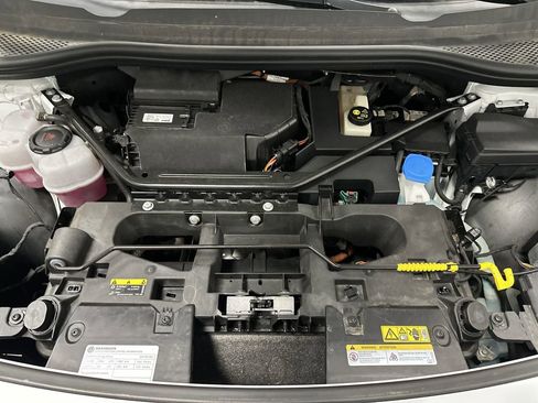 Used 2021 Volkswagen ID.4 Pro S image 39