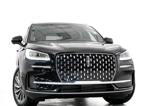 Used 2023 Lincoln Corsair Reserve w/ Equipment Group 201A AWD/4WD image 3