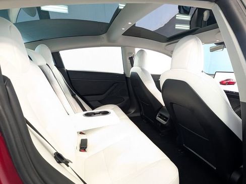 Used 2023 Tesla Model 3 Standard Range image 12