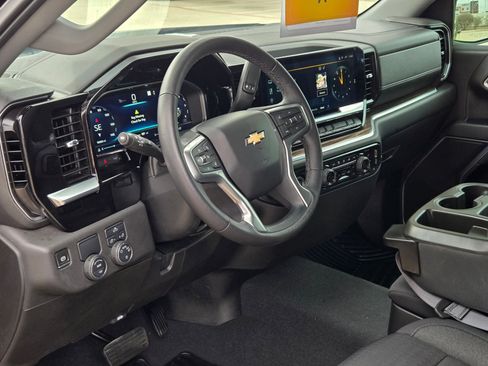 Certified 2022 Chevrolet Silverado 1500 LT image 10