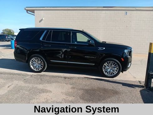 Used 2023 GMC Yukon Denali image 3