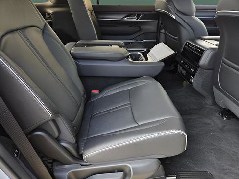 Used 2024 Jeep Grand Wagoneer Series II w/ Quick Order Packagew 28T image 26