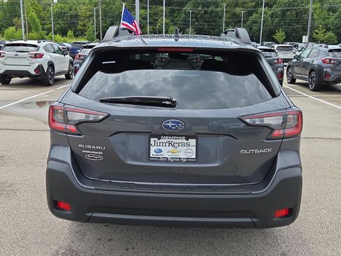 Used 2025 Subaru Outback Premium w/ Popular Package #1 AWD/4WD image 4