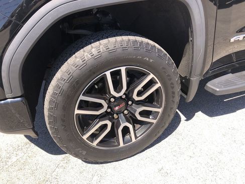 Used 2019 GMC Sierra 1500 AT4 w/ AT4 Premium Package image 10