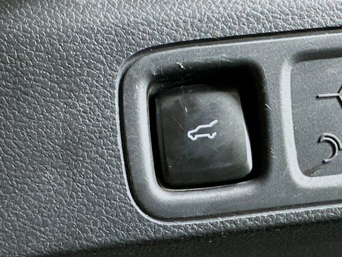 Used 2024 Ford Expedition Max Limited image 33