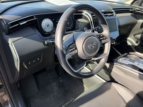 Used 2024 Hyundai Tucson Limited FWD image 13