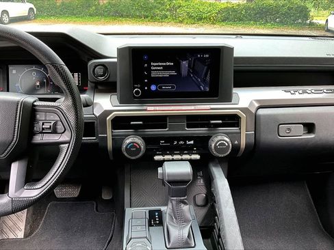 Used 2025 Toyota Tacoma SR5 RWD image 9