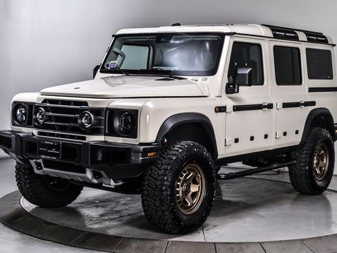Used 2025 INEOS Grenadier AWD/4WD image 2