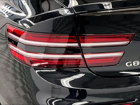 Used 2025 Genesis G80 2.5T Sport Prestige image 35