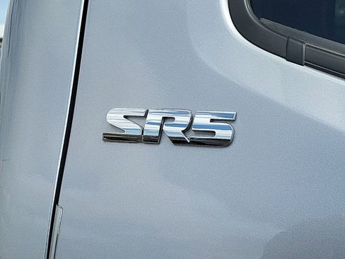 Used 2021 Toyota Tacoma SR5 w/ Technology Package image 31