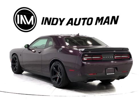 Used 2022 Dodge Challenger SRT Hellcat w/ Plus Package RWD image 6