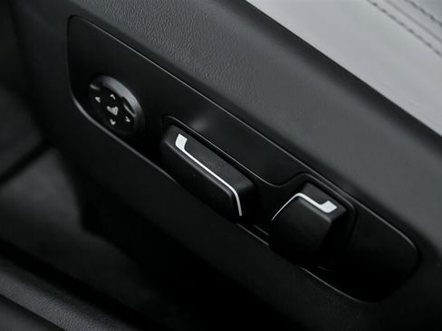 Used 2026 BMW M5 Touring w/ Executive Package AWD/4WD image 27