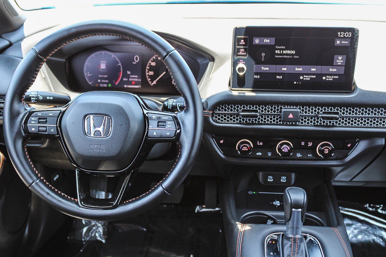 Certified 2026 Honda HR-V Sport image 15