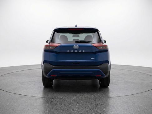 Used 2025 Nissan Rogue SV image 7