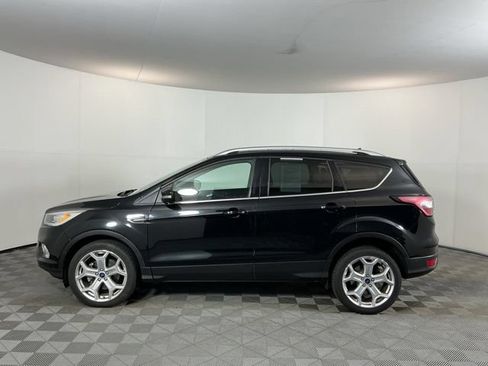 Used 2018 Ford Escape Titanium AWD/4WD image 8
