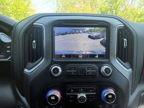 Used 2021 GMC Sierra 1500 Denali w/ Driver Alert Package II AWD/4WD image 23