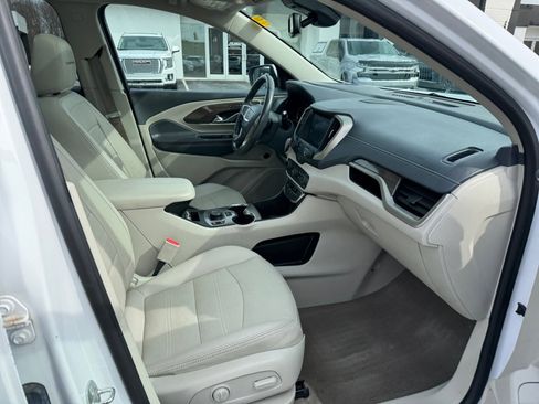 Used 2022 GMC Terrain Denali image 31