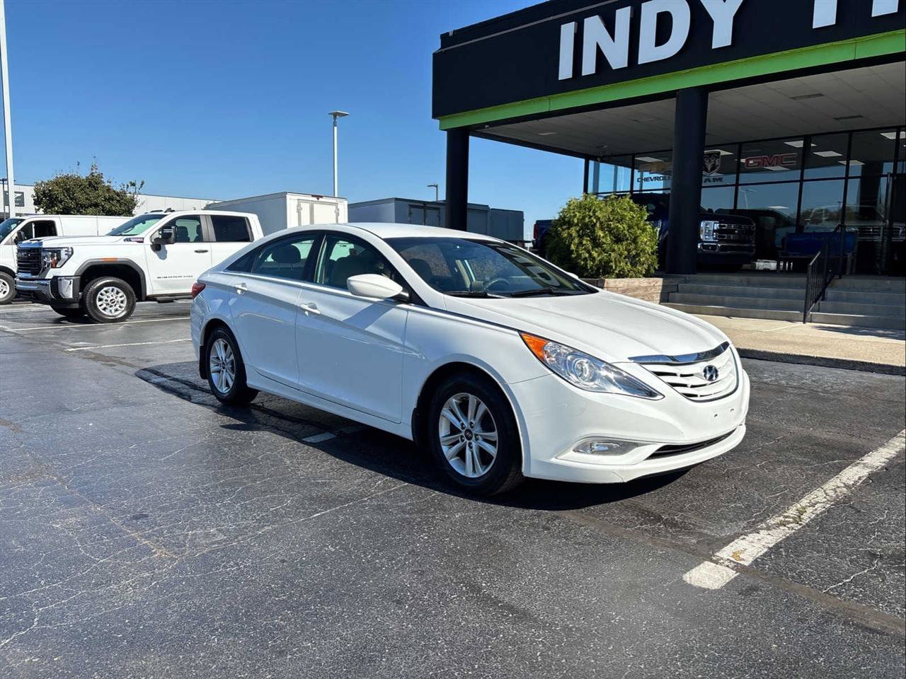 Used 2013 Hyundai Sonata GLS w/ Popular Equipment Pkg FWD image 2