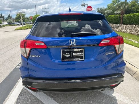 Used 2020 Honda HR-V Sport image 4