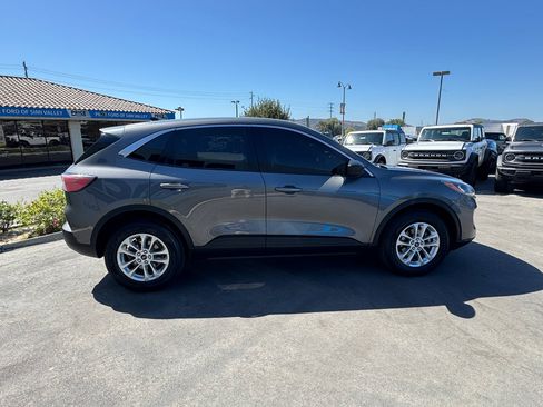 Used 2022 Ford Escape SE w/ Convenience Package image 6