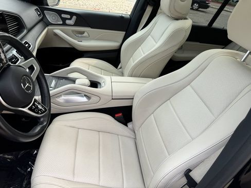 Used 2023 Mercedes-Benz GLE 350 w/ Premium Package image 16