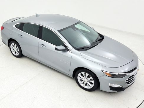 Used 2025 Chevrolet Malibu LT image 37