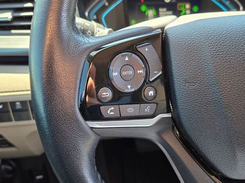 Used 2022 Honda Odyssey Elite image 35