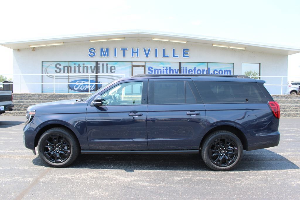 New 2027 Ford Expedition Max Platinum AWD/4WD image 2