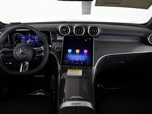 New 2026 Mercedes-Benz GLC 300 4MATIC image 4