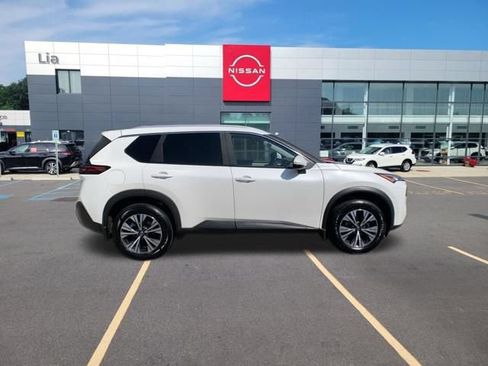 Certified 2023 Nissan Rogue SV w/ SV Premium Package AWD/4WD image 8