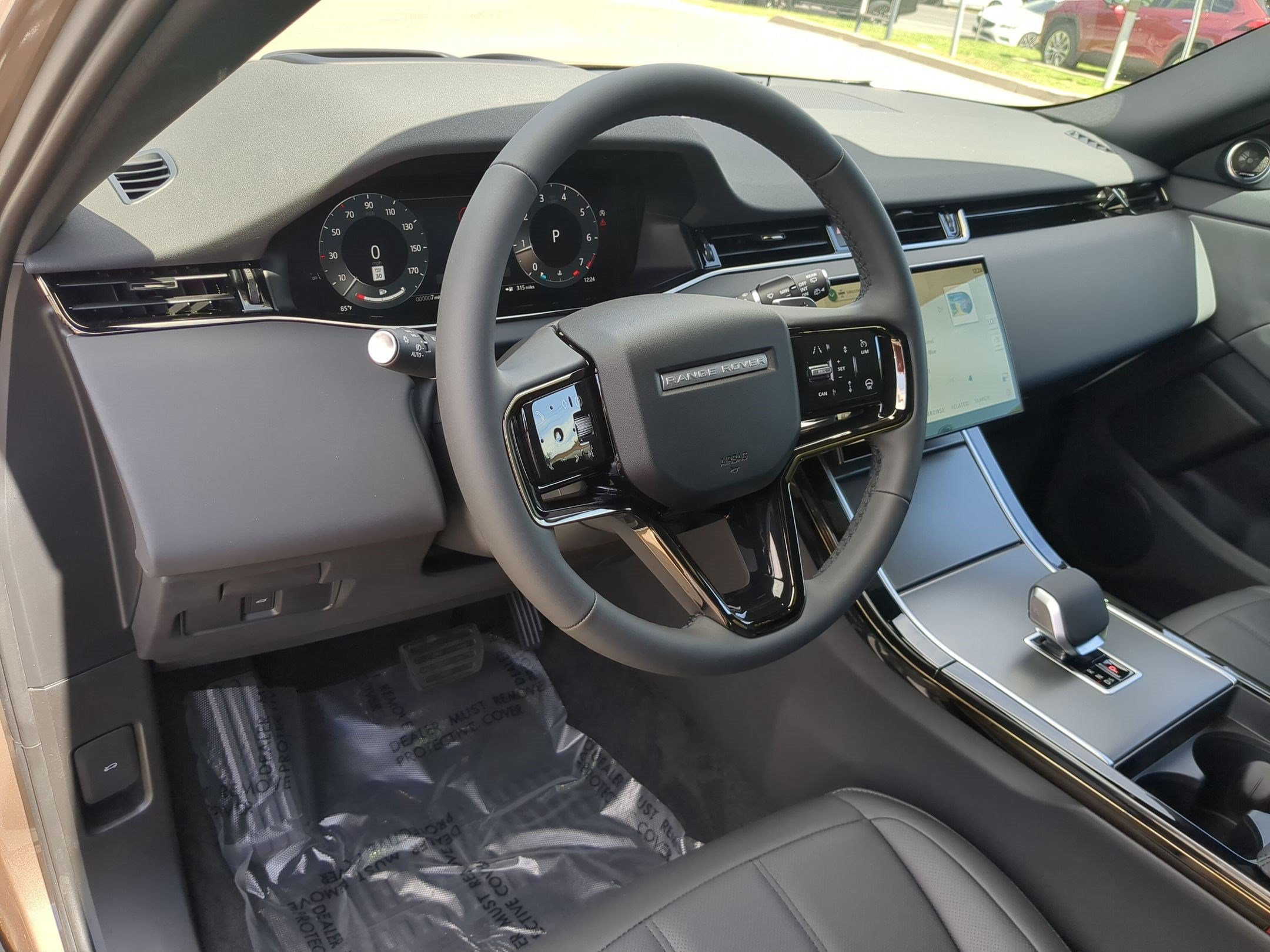New 2026 Land Rover Range Rover Evoque S AWD/4WD image 14