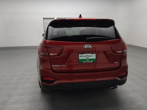 Used 2019 Kia Sorento LX w/ LX Convenience Package image 6