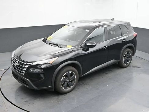 Used 2025 Nissan Rogue SV AWD/4WD image 17