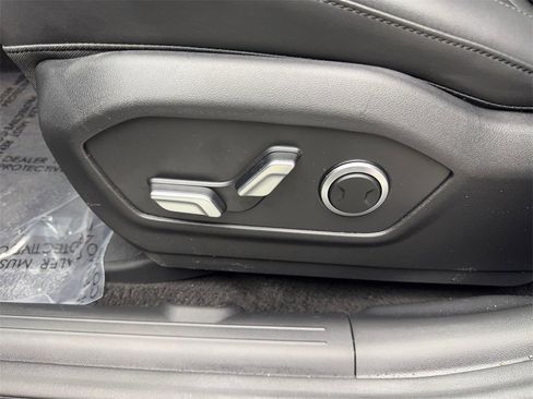 Used 2024 Hyundai Santa Fe XRT image 30