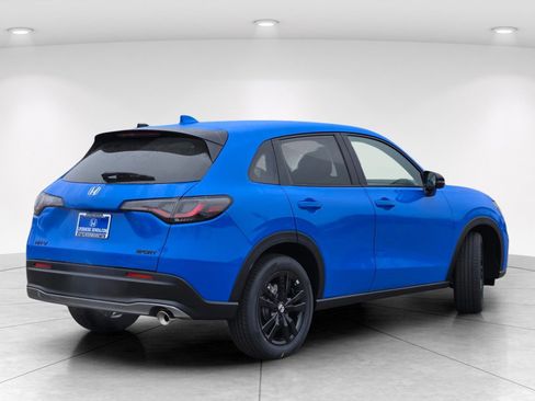 New 2026 Honda HR-V Sport image 4