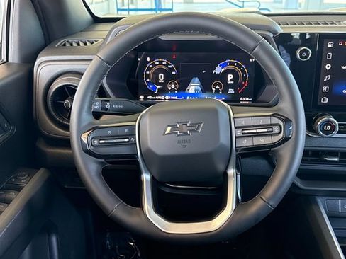 Used 2026 Chevrolet Colorado Trail Boss AWD/4WD image 14