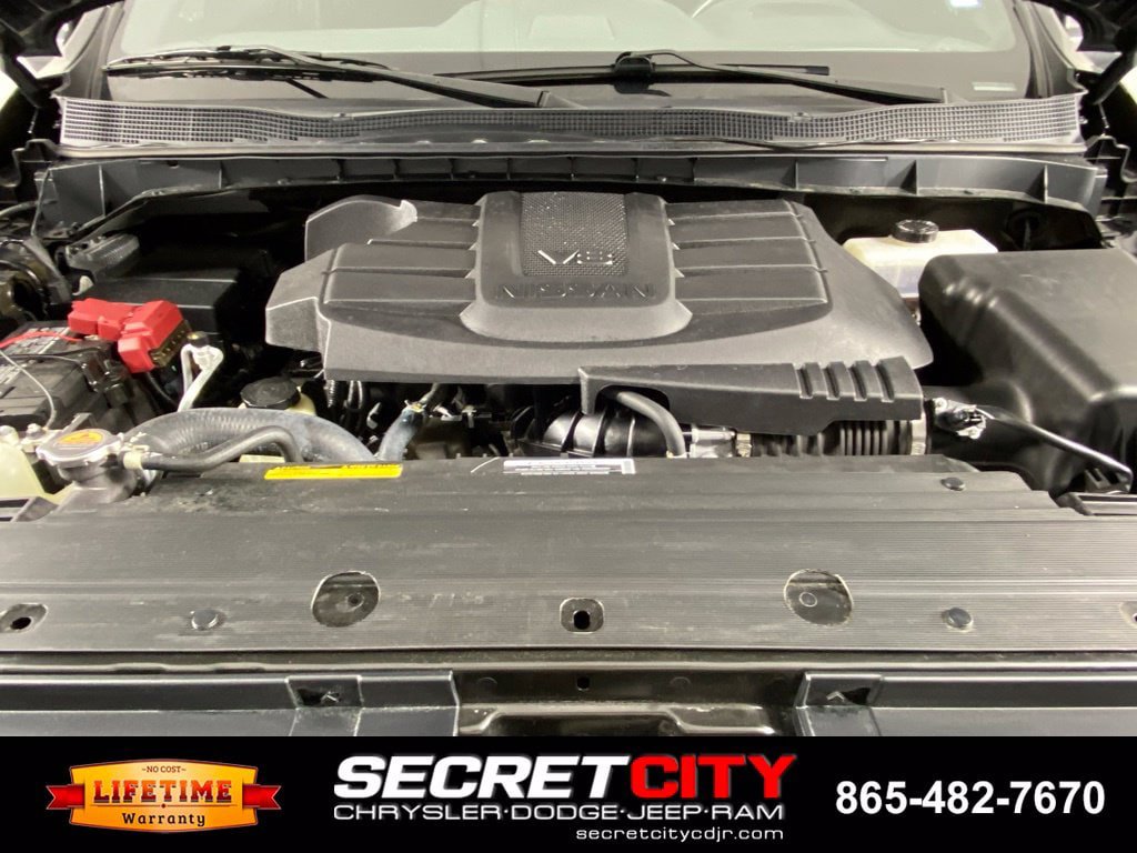 Used 2023 Nissan Titan PRO-4X w/ Pro-4x Convenience Package AWD/4WD image 31