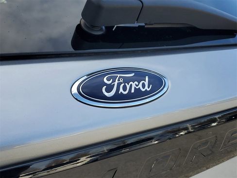 Used 2022 Ford Explorer ST w/ Equipment Group 401A image 8