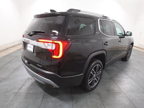 Used 2023 GMC Acadia SLT w/ Technology Package image 5