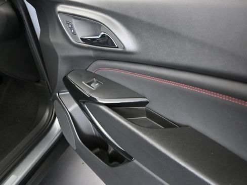 New 2026 Chevrolet Trax RS w/ Sunroof Package FWD image 22