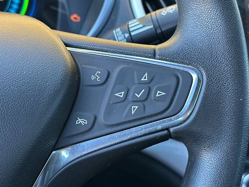 Used 2018 Chevrolet Volt LT FWD image 28